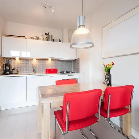 Short Group Dapper Market Serviced Apartamento Amesterdão