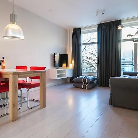 شقة Short Group Dapper Market Serviced *